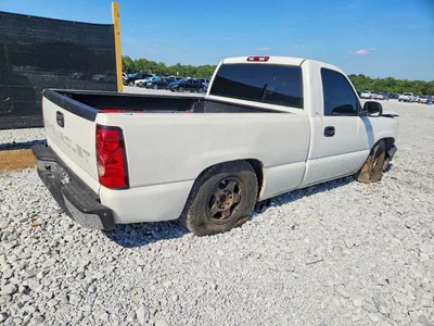 2003 CHEVROLET SILVERADO C1500, фото 3, лот 10975971