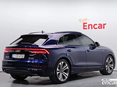 2023 Audi Q8 55 TFSI Quattro Premium, фото 1, лот 10096368