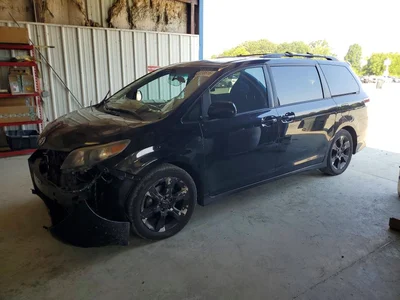 2011 TOYOTA SIENNA SPORT, фото 1, лот 10542435