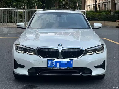 2022 BMW 3 Series 320i Sport Package, фото 2, лот 11530698
