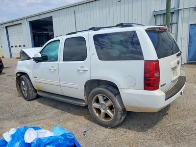 2011 CHEVROLET TAHOE C1500 LT, фото 2, лот 10692448