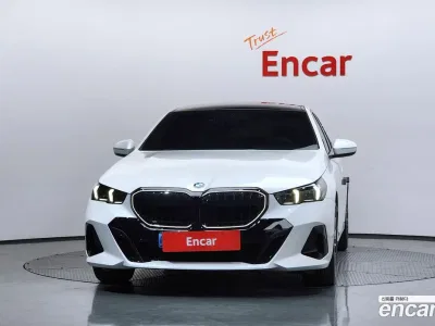 2026 BMW 5-Series 520i Special Edition, фото 2, лот 10193477