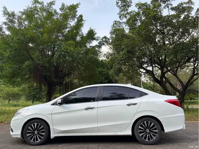 2015 Honda Lingpai 1.8L Automatic Luxury, фото 4, лот 10826952