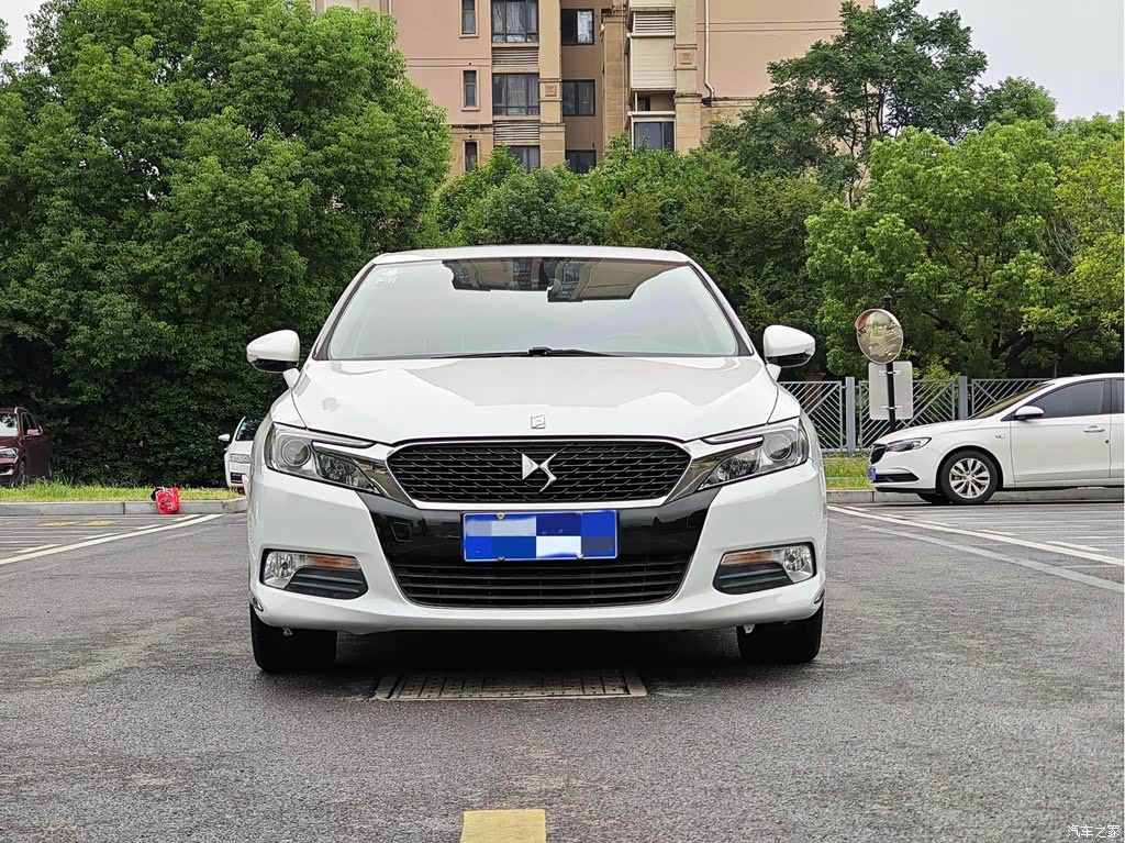 2014 DS 5LS 1.6T Luxury THP200, фото 2, лот 11171907
