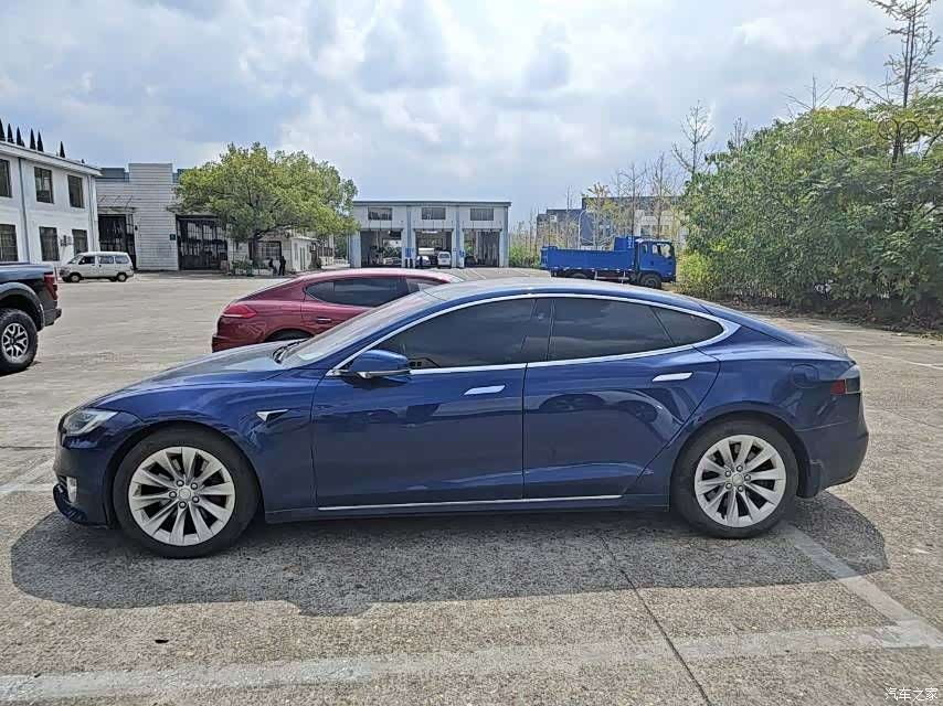2017 Tesla Model S 75D Standard Range, фото 3, лот 11191240