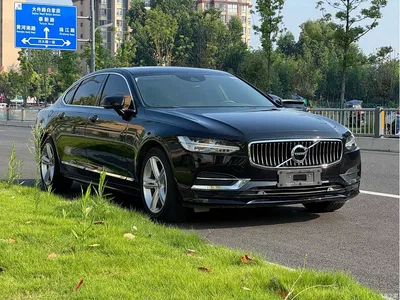 2019 Volvo S90 T4 Momentum, фото 2, лот 10365500
