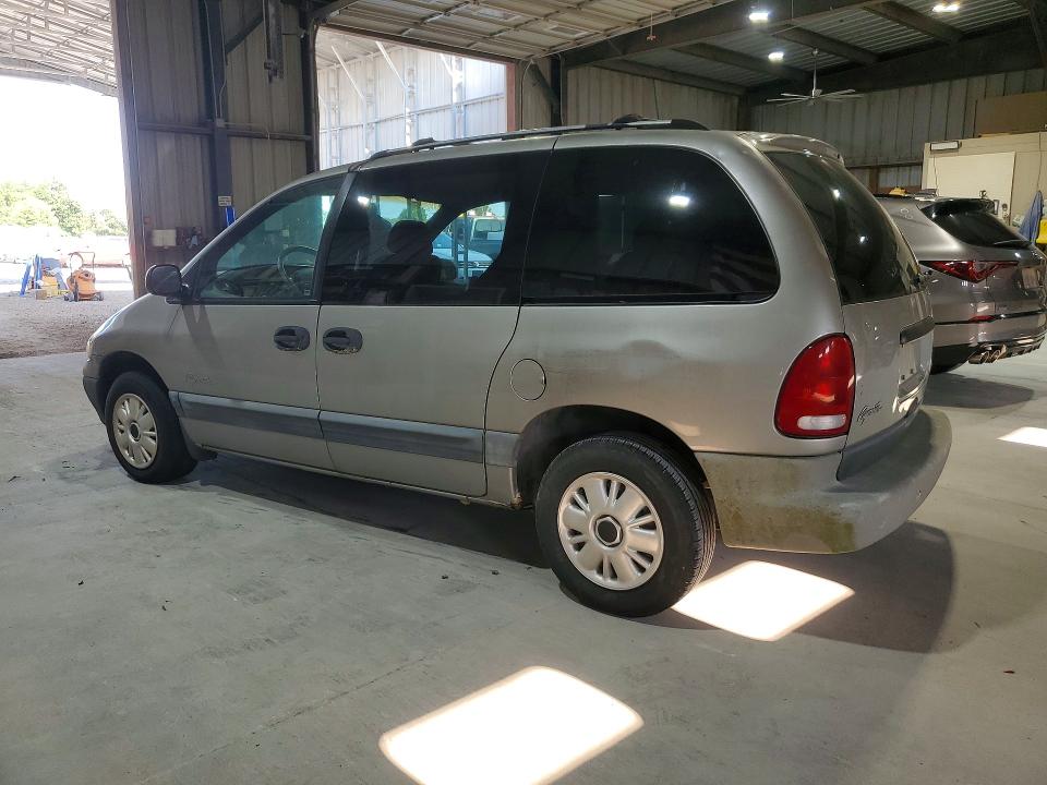 1996 PLYMOUTH VOYAGER SE, фото 2, лот 10884200