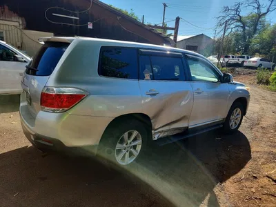 2011 TOYOTA HIGHLANDER BASE, фото 3, лот 10535045
