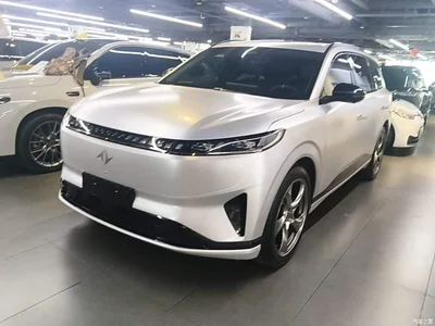 2024 Dongfeng Yipai eπ008 636Max Pure Electric 6-Seater, фото 1, лот 11159089