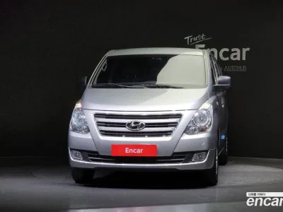 2017 Hyundai Starex 3-Seater VAN, фото 2, лот 10193004