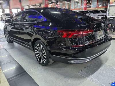 2019 Volkswagen Passat 330TSI Luxury Edition China VI, фото 4, лот 10439551