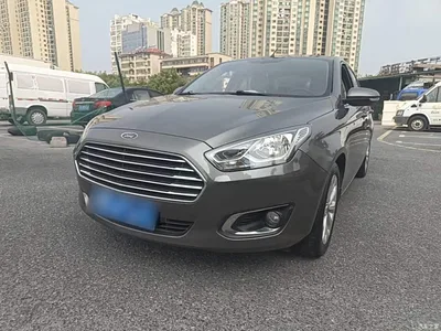 2015 Ford Escort 1.5L Automatic Fashion, фото 1, лот 11187776