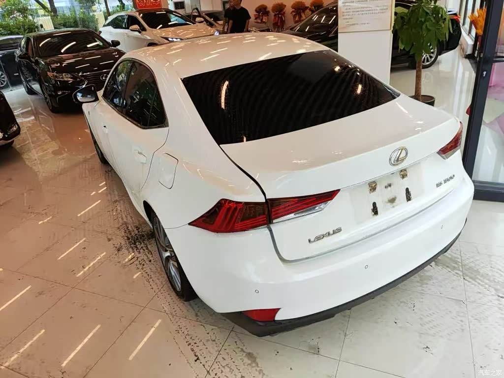 2017 Lexus IS 300 F SPORT, фото 2, лот 11216513