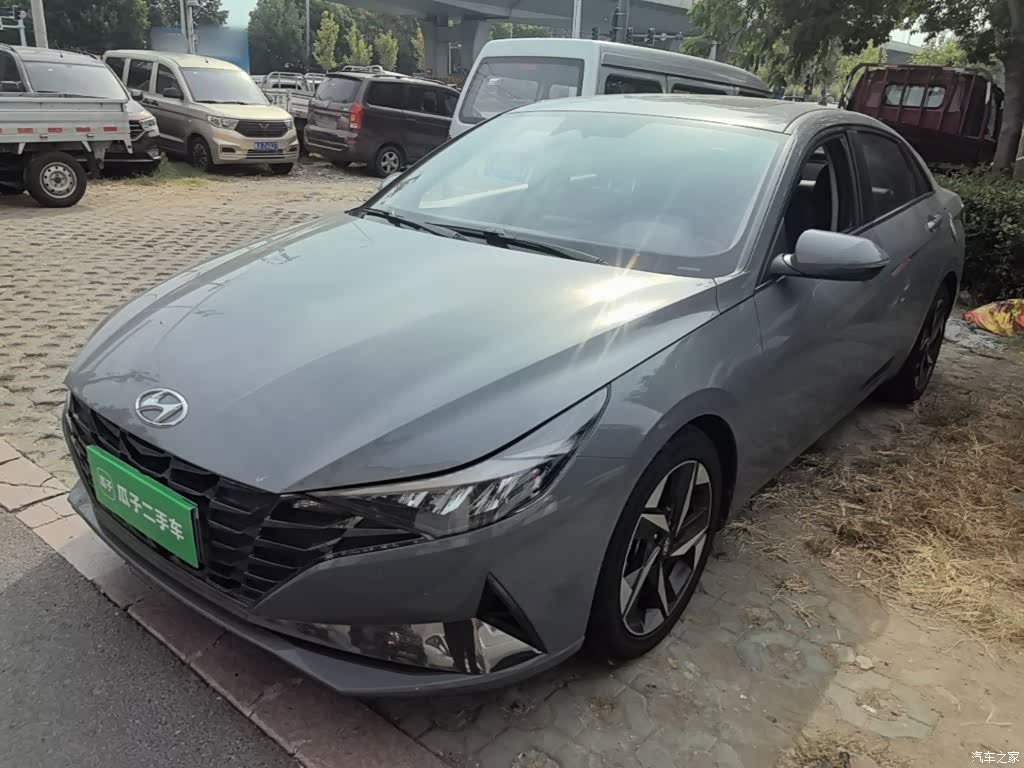 2021 Hyundai Elantra 1.5L CVT LUX Premium Edition, фото 1, лот 11228055