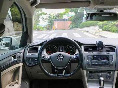 2014 Volkswagen Golf 1.4TSI Automatic Luxury, фото 4, лот 10383324