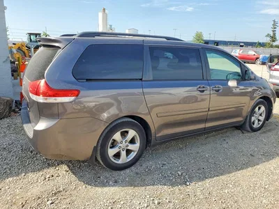 2011 TOYOTA SIENNA LE, фото 3, лот 10558214