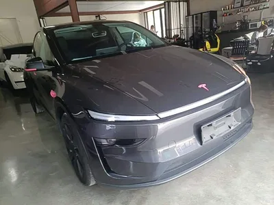 2025 Tesla Model Y Rear-Wheel Drive, фото 4, лот 11216600