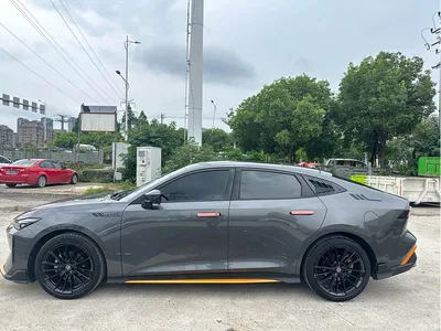 2024 Changan UNI-V 1.5T Deluxe Sport, фото 3, лот 10306329
