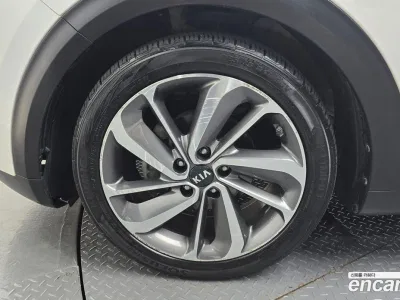 2017 Kia Niro Prestige, фото 3, лот 10075317