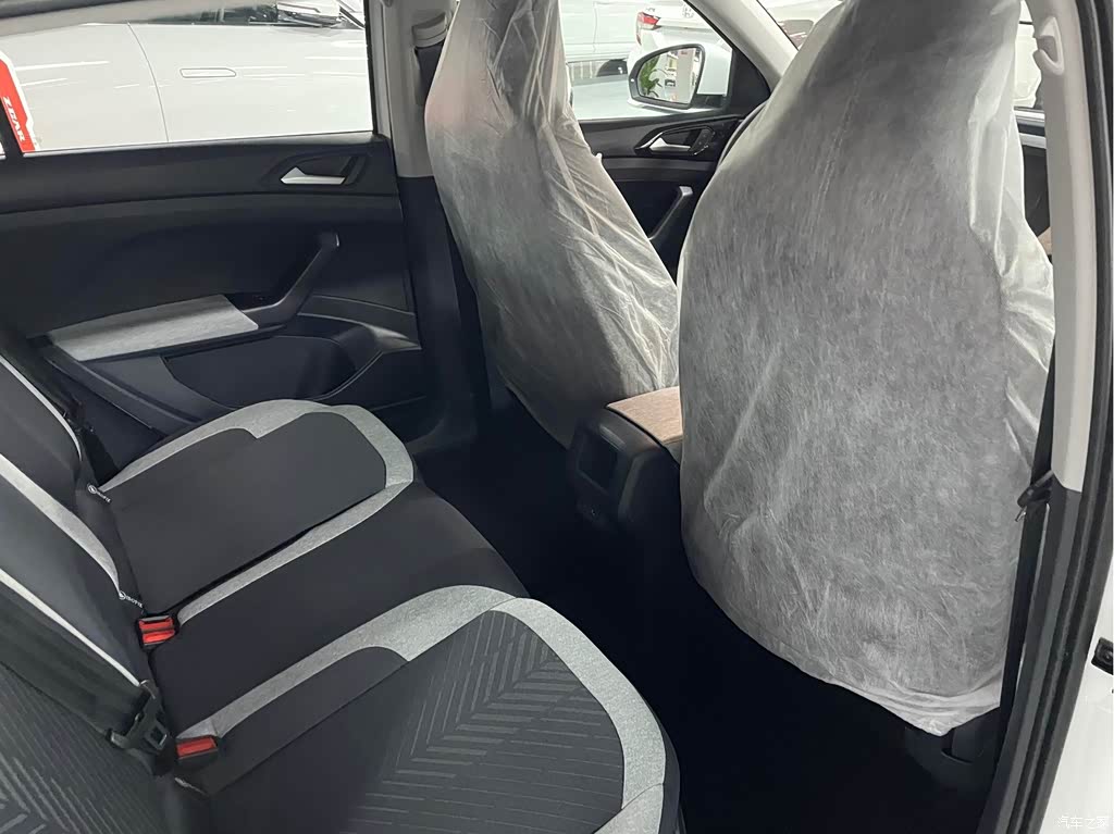 2026 Volkswagen Tharu New Sharp 1.5L Advance Edition, фото 4, лот 11219211