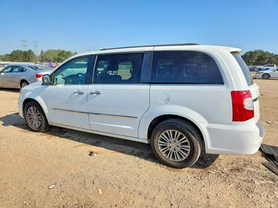 2015 CHRYSLER TOWN & COUNTRY TOURING L, фото 2, лот 10867385