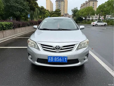 2011 Toyota Corolla 1.6L Manual GL, фото 2, лот 10320695