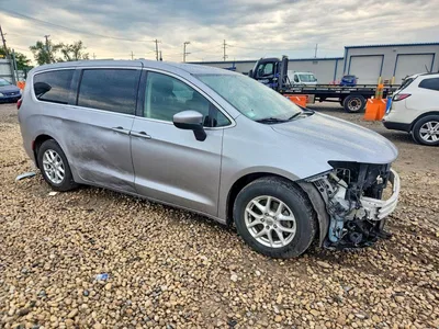 2021 CHRYSLER VOYAGER LX, фото 4, лот 10886095