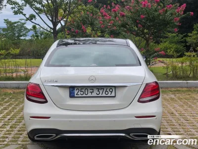2017 Mercedes-Benz E-Class E350d, фото 2, лот 10198481