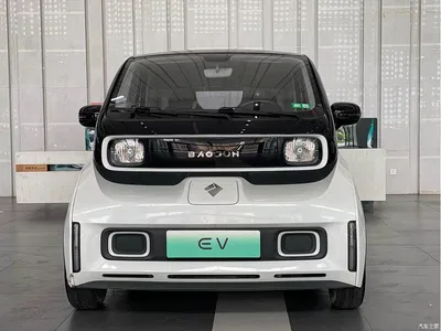2020 Baojun E300 Plus Stellar Smart Travel Edition, фото 2, лот 10390972