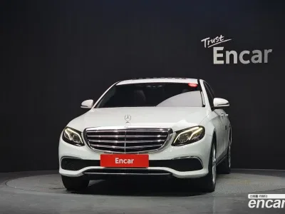 2017 Mercedes-Benz E-Class E220d 4MATIC Exclusive, фото 3, лот 10222417