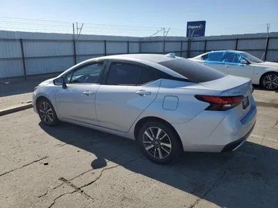 2022 NISSAN VERSA SV, фото 2, лот 10801465