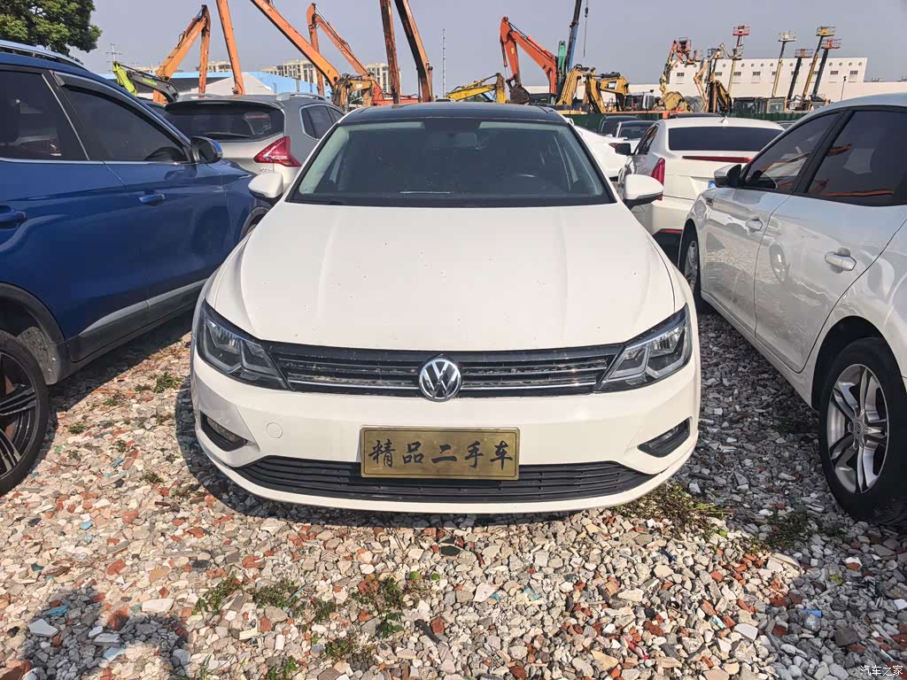 2015 Volkswagen Lamando 230TSI DSG Style, фото 1, лот 11221457