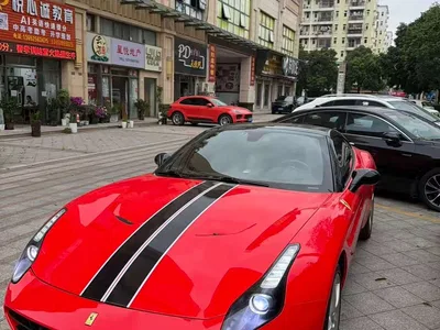 2015 Ferrari California T 3.9T Standard, фото 1, лот 10264750