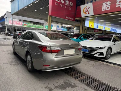 2015 Lexus ES 250 Elegance Edition, фото 4, лот 11568285