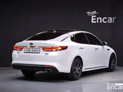2016 Kia K5 1.6 Turbo SX, фото 1, лот 11533431
