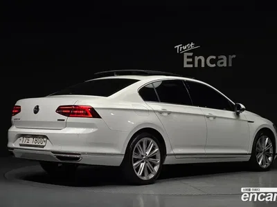 2018 Volkswagen Passat 2.0 TDI 4Motion Prestige, фото 2, лот 10219108