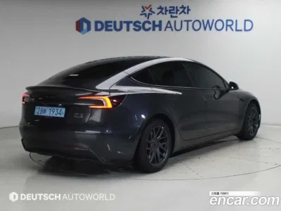 2025 Tesla Model 3 RWD, фото 2, лот 10223620