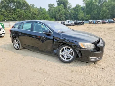 2015 VOLVO V60 PREMIER, фото 4, лот 10877266