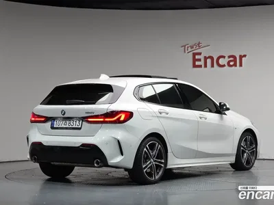2023 BMW 1-Series 120i M Sports, фото 1, лот 10567380