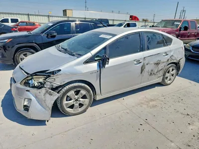 2010 TOYOTA PRIUS V, фото 1, лот 10586163