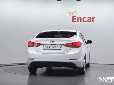 2015 Hyundai AVANTE 1.6 GDi Smart, фото 4, лот 10521523