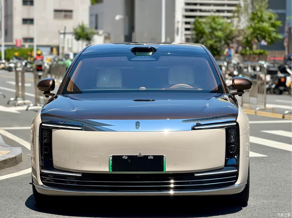 2025 Zunjie S800 Range Extender Starlight Executive 4-Seater, фото 2, лот 10576733