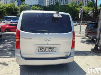 2010 Hyundai Starex 5-Seater VAN, фото 2, лот 10190794