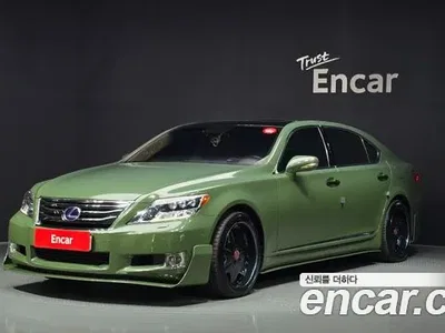 2012 Lexus LS 600hL 5-Seats Ottoman, фото 1, лот 10032836