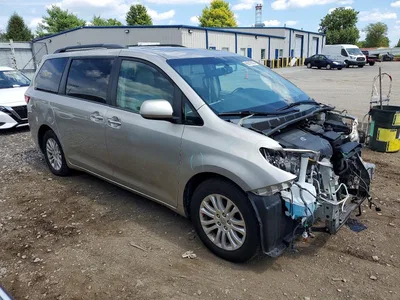 2015 TOYOTA SIENNA XLE 8-PASSENGER, фото 4, лот 10534408