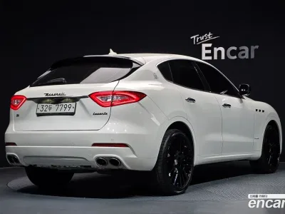 2018 Maserati Levante 3.0 Diesel AWD GranLusso, фото 2, лот 10205340