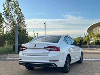 2019 Škoda Octavia 1.5L Automatic Luxury Edition, фото 4, лот 10886880