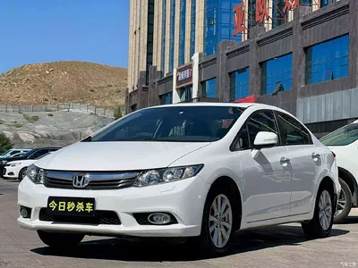 2013 Honda Civic 10th Anniversary 1.8L Automatic Luxury, фото 1, лот 10442703