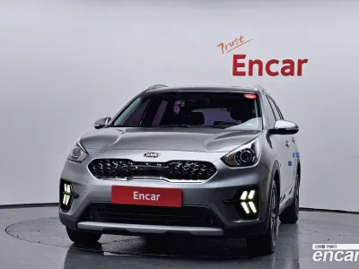 2020 Kia Niro 1.6 HEV, фото 2, лот 10078851