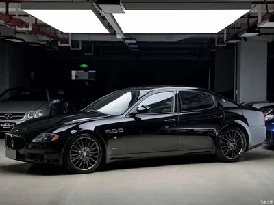 2010 Maserati Quattroporte 4.7L Sport Edition, фото 1, лот 10321875